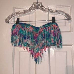 Medium bikini top with fringe
